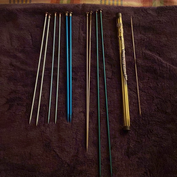 Lot of vintage knitting needles aluminum 5 pair 1 single 1 new package of 4 pins - Picture 9 of 13